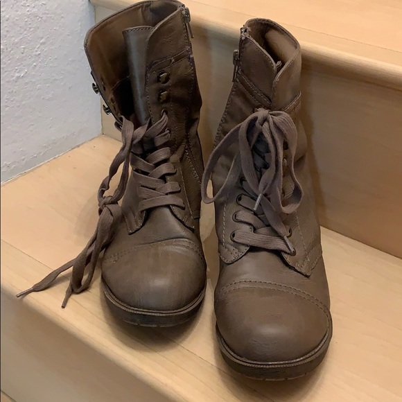 Combat boots - Picture 3 of 4